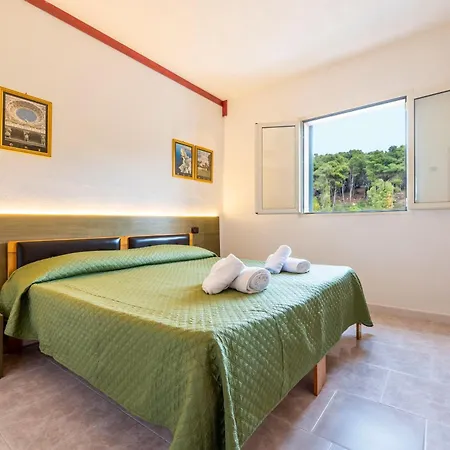 Apartment Atenaion *