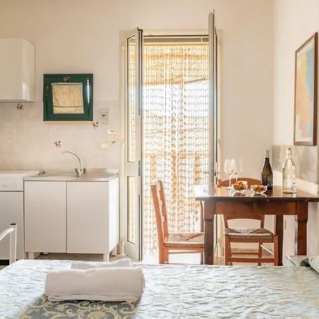 Atenaion Lejlighed Otranto