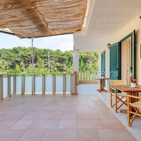 Apartament Atenaion