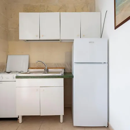 Atenaion Apartament Otranto