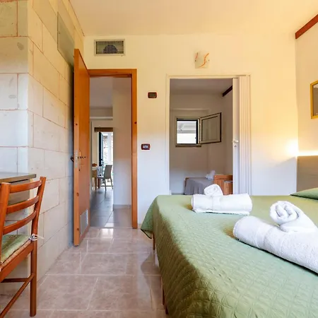 Atenaion Apartament