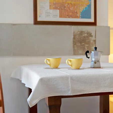 Atenaion Apartament