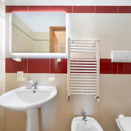 Apartament Atenaion *