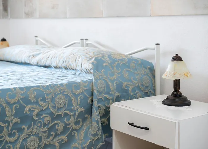 Atenaion Apartment *